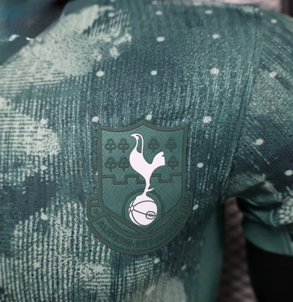 Tottenham 2024/2025 Third Away Kit