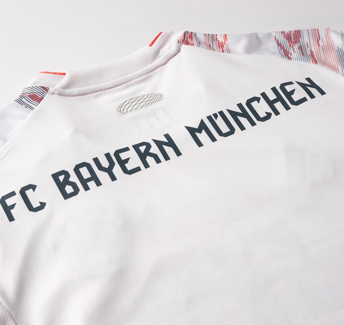 FC Bayern Munich Away Jersey 2025/26
