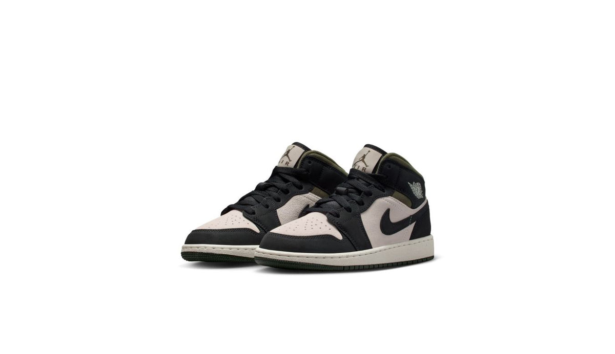 Air Jordan 1 Mid "Off Noir Medium Olive" (GS)