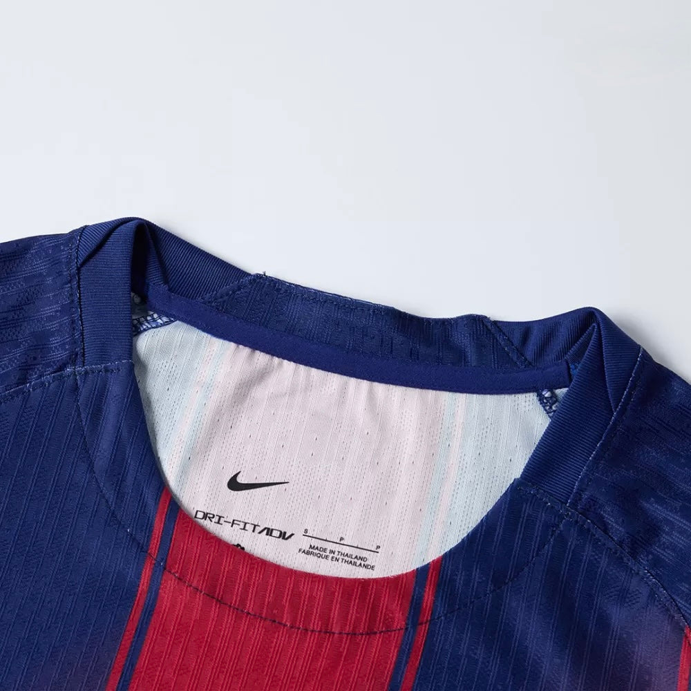 FC Barcelona Home Jersey 2025/26 Lamine Yamal #10