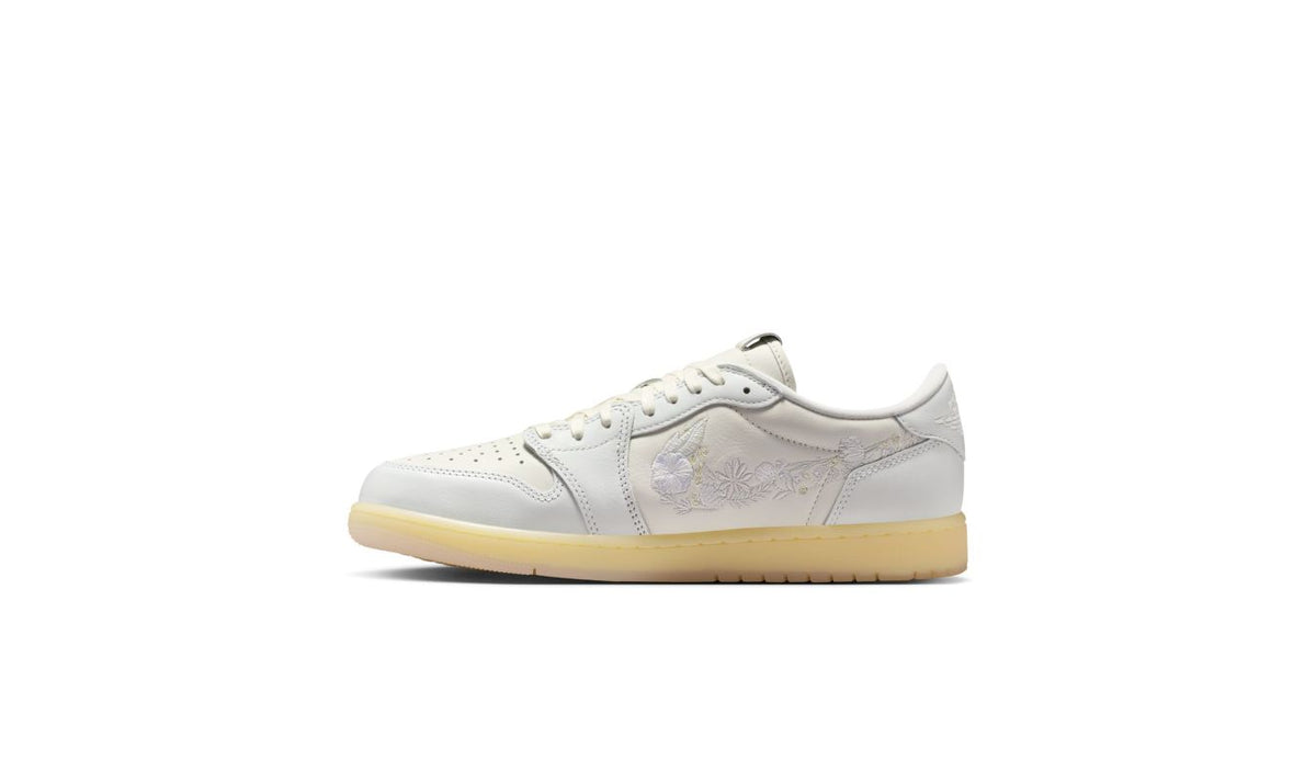 Air Jordan 1 Retro Low OG "Floral Swoosh"