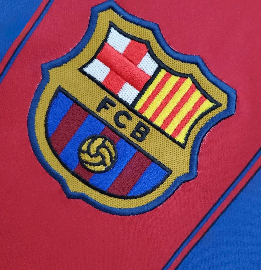 FC Barcelona Retro Home Jersey 2003/04