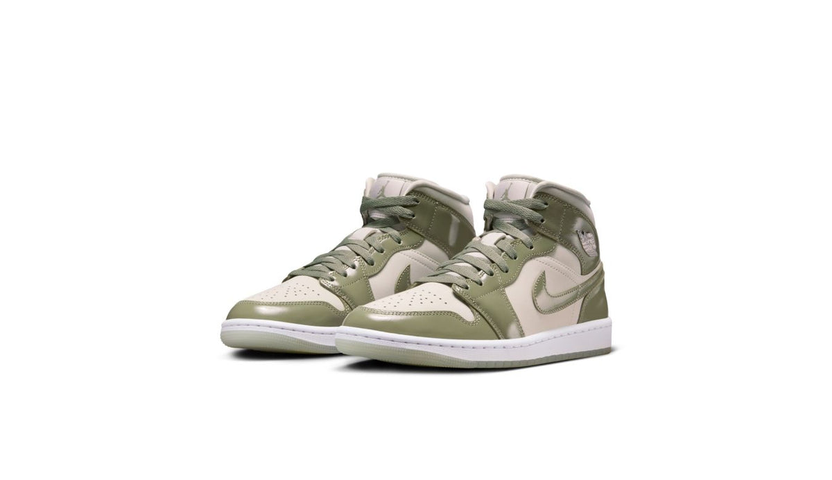 Air Jordan 1 Mid SE "Sea Glass" Wmns