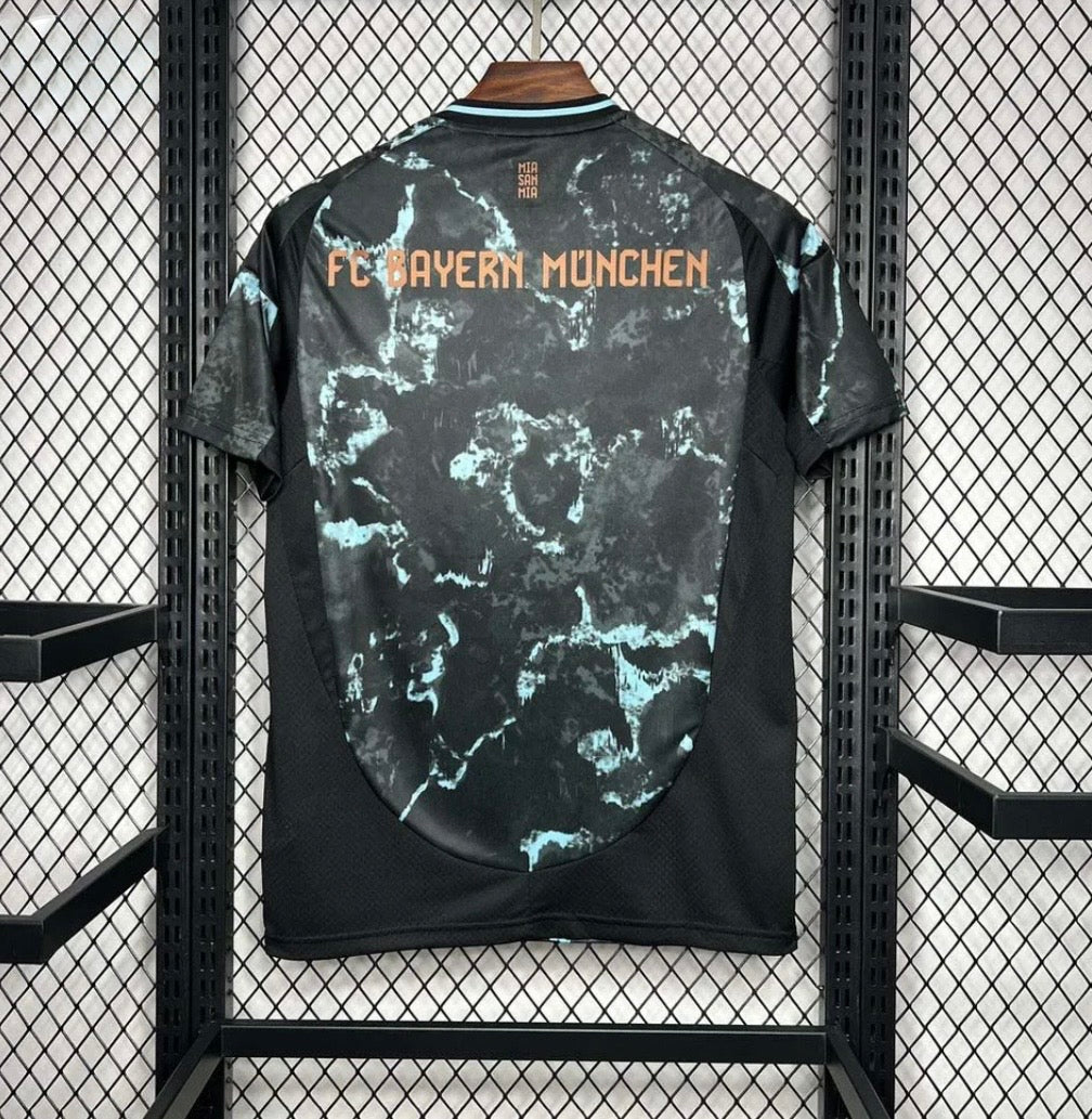 FC Bayern Munich Away Jersey 2024/25