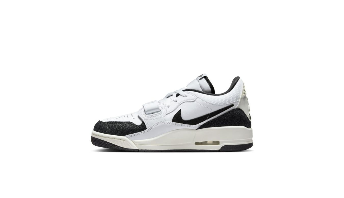 Air Jordan Legacy 312 Low "Panda" Wmns