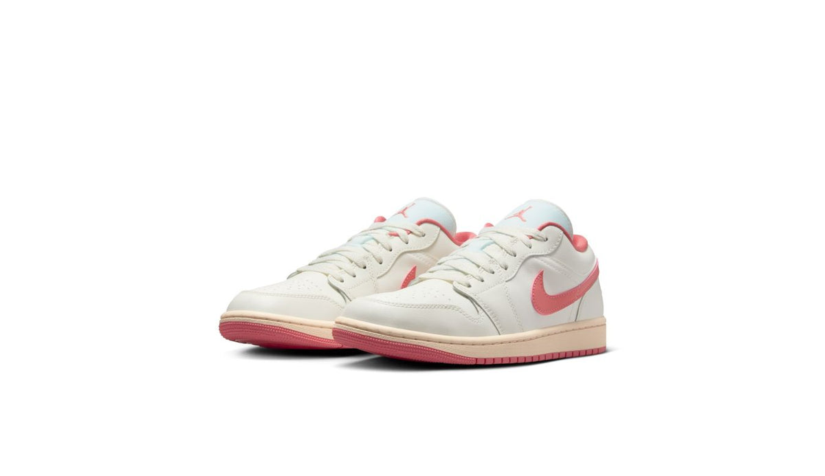 Air Jordan 1 Low "Pink Salt" Wmns