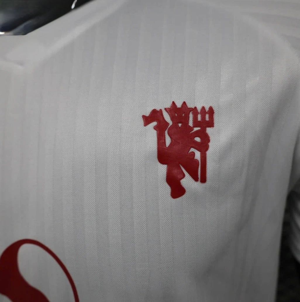2025/2026 Manchester United Away Kit