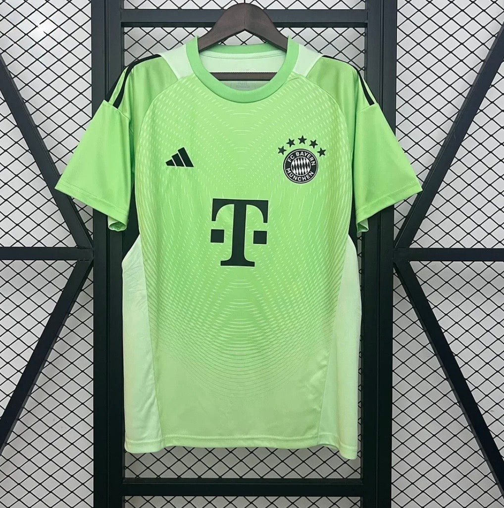 2025/2026 Bayern München Green Goalkeeper Kit