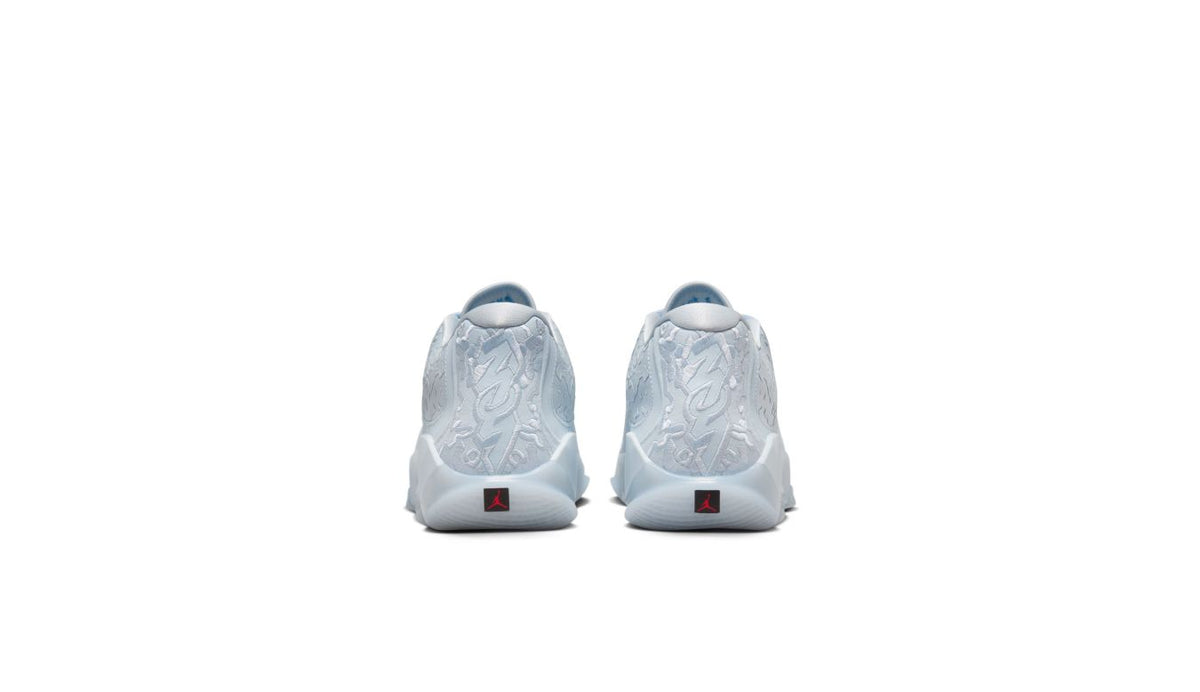 Air Jordan Zion 3 "Half Blue"