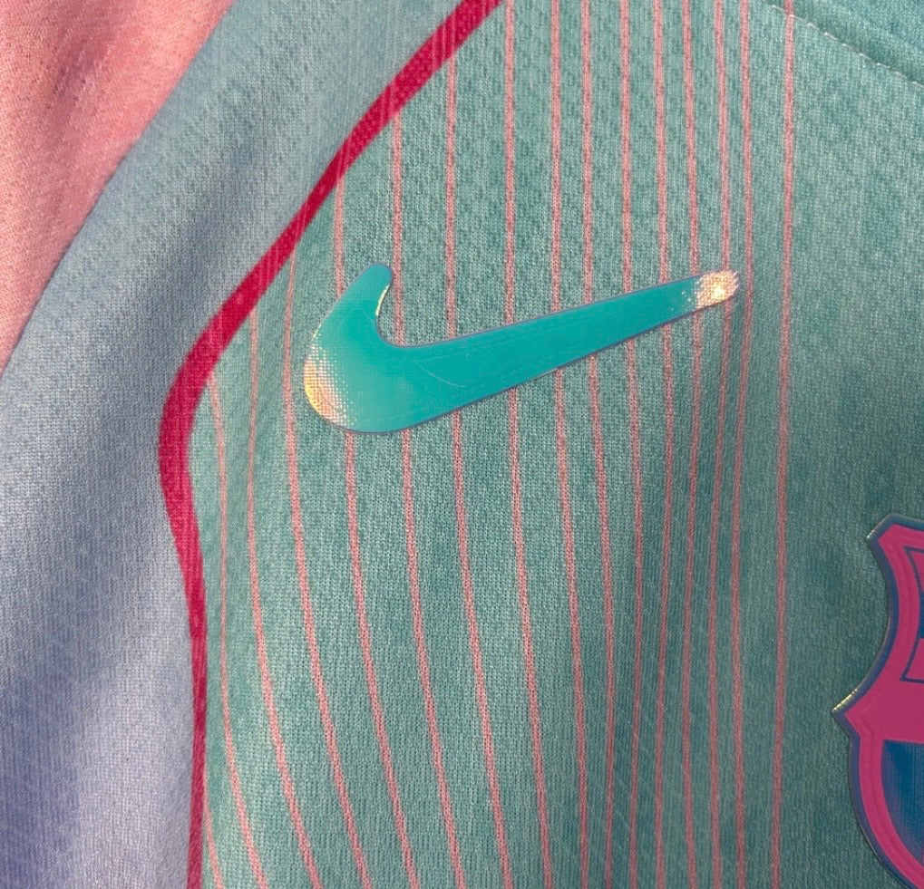 FC Barcelona "Dreamwave" Limited Jersey Kids Size