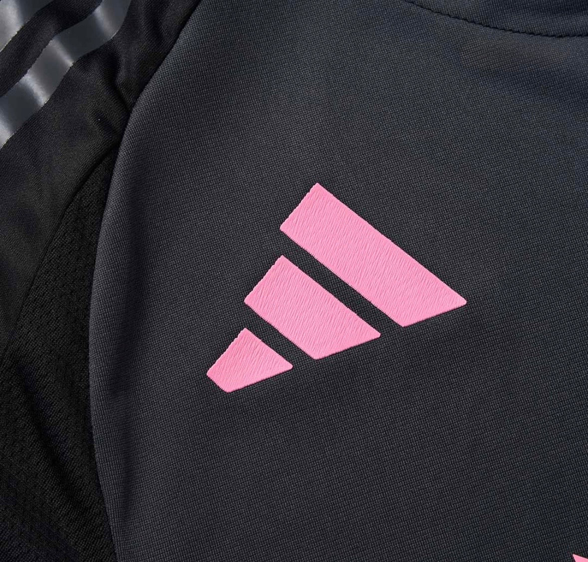Inter Miami CF Away Jersey 2025/26