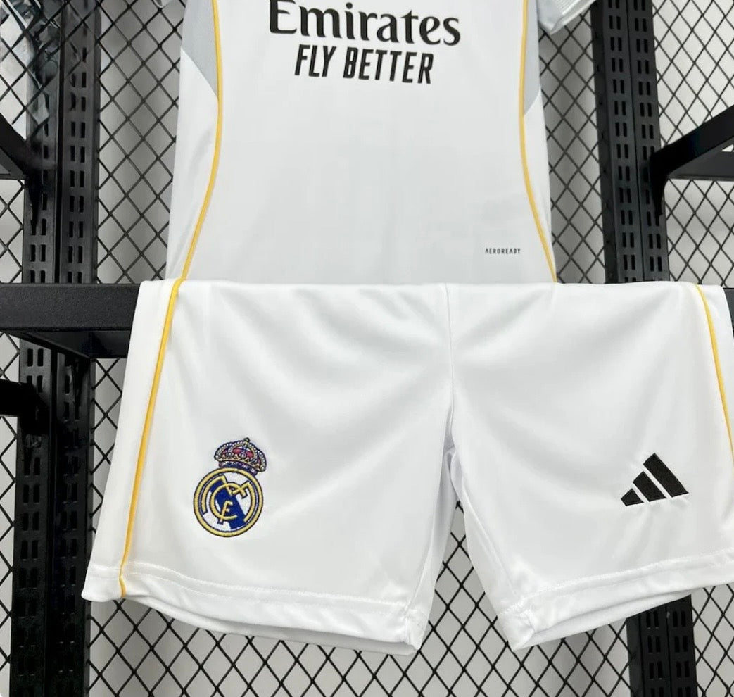 2025/2026 Real Madrid Home Set