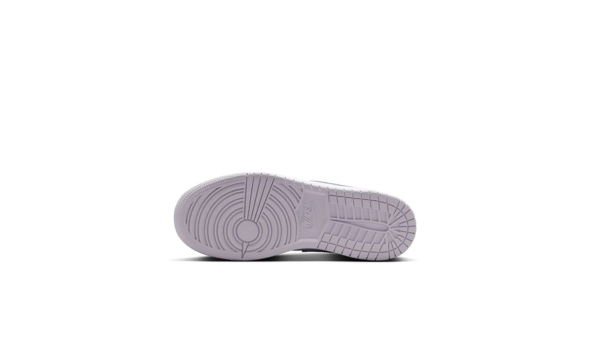 Air Jordan 1 Low "Barely Grape Violet Mist" (GS)