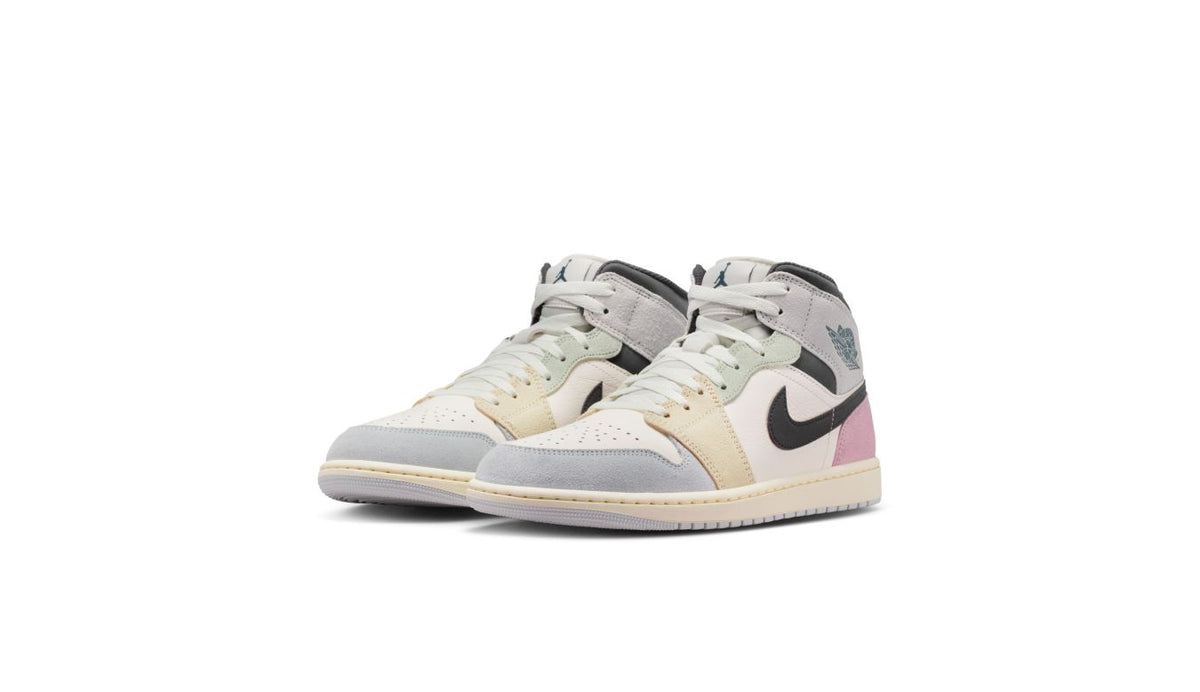 Air Jordan 1 Mid SE "Sail Iced Jade"