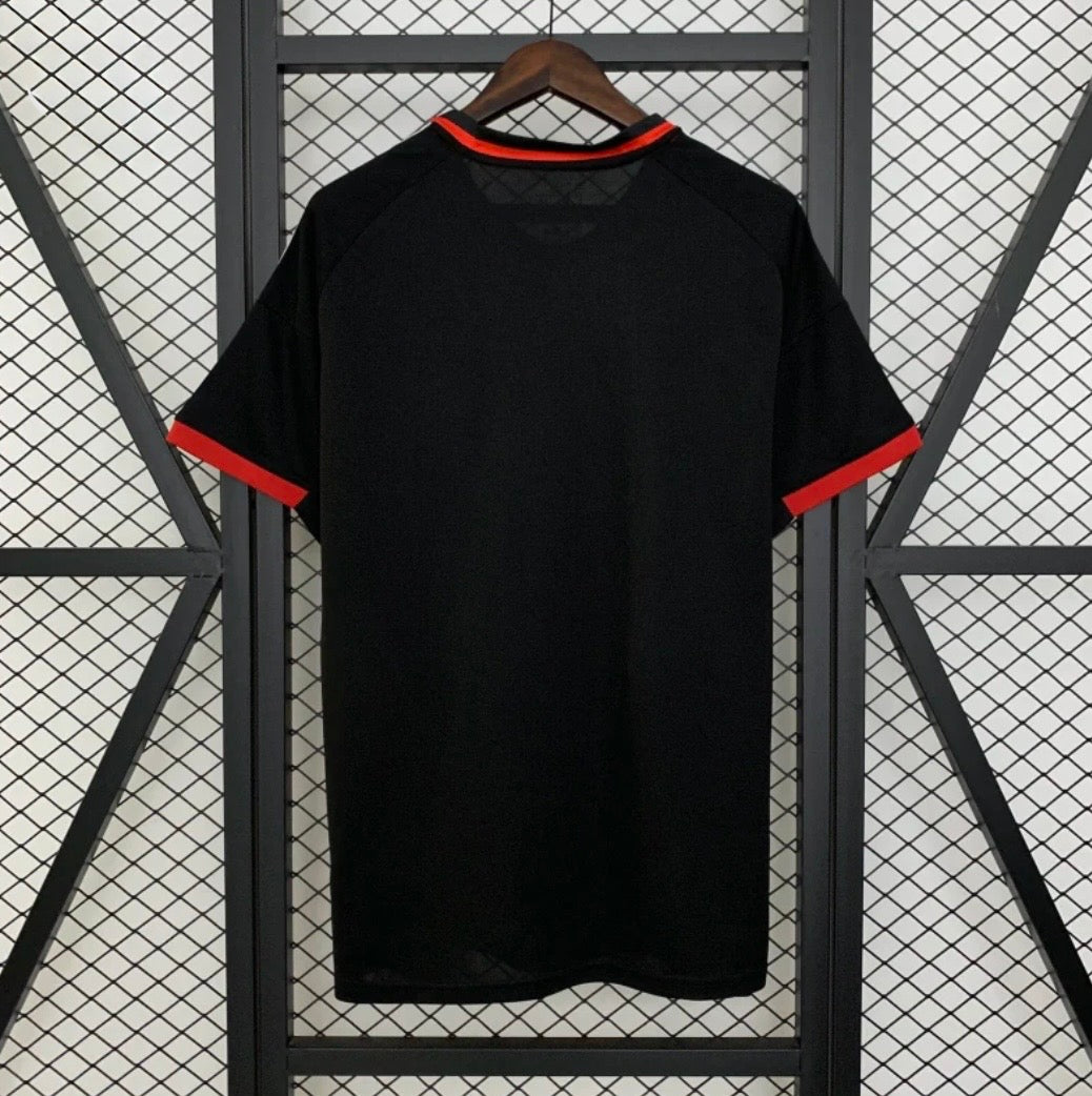 Real Madrid "Serpent Rojo" Limited Jersey
