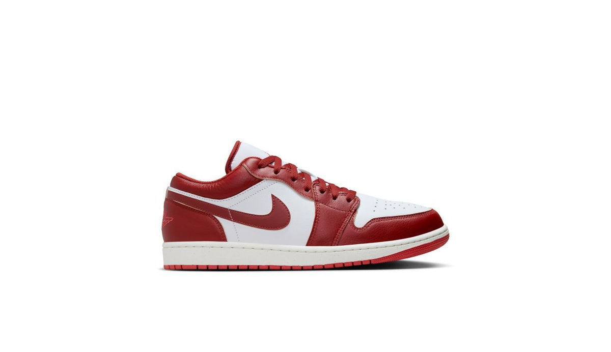 Air Jordan 1 Low SE "Dune Red"