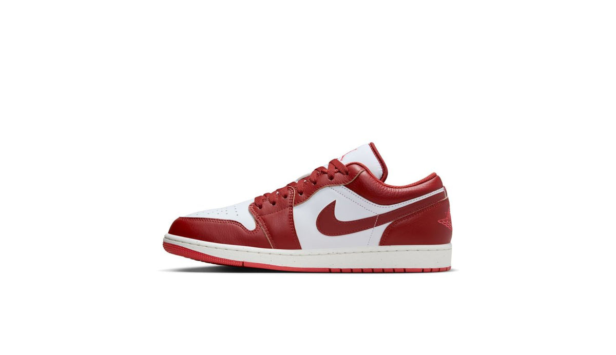 Air Jordan 1 Low SE "Dune Red"