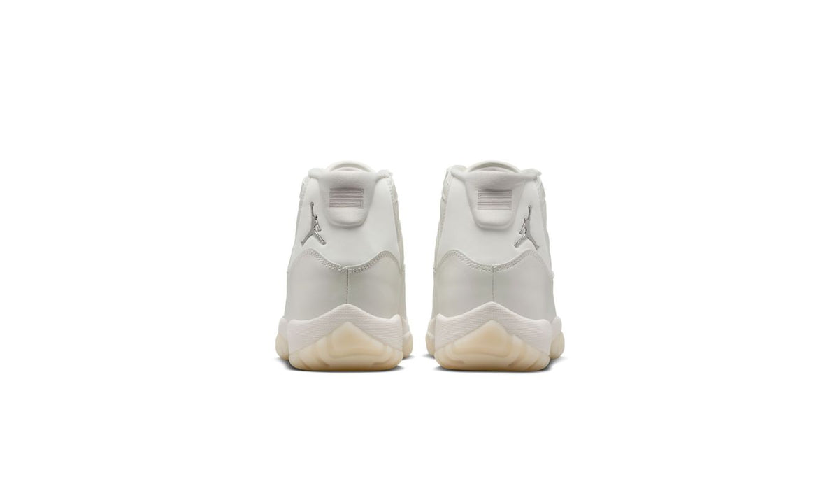 Air Jordan 11 Retro "Pearl" Wmns