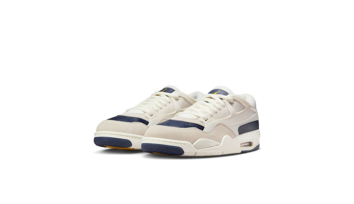 Air Jordan 4 RM "Sail Midnight Navy"
