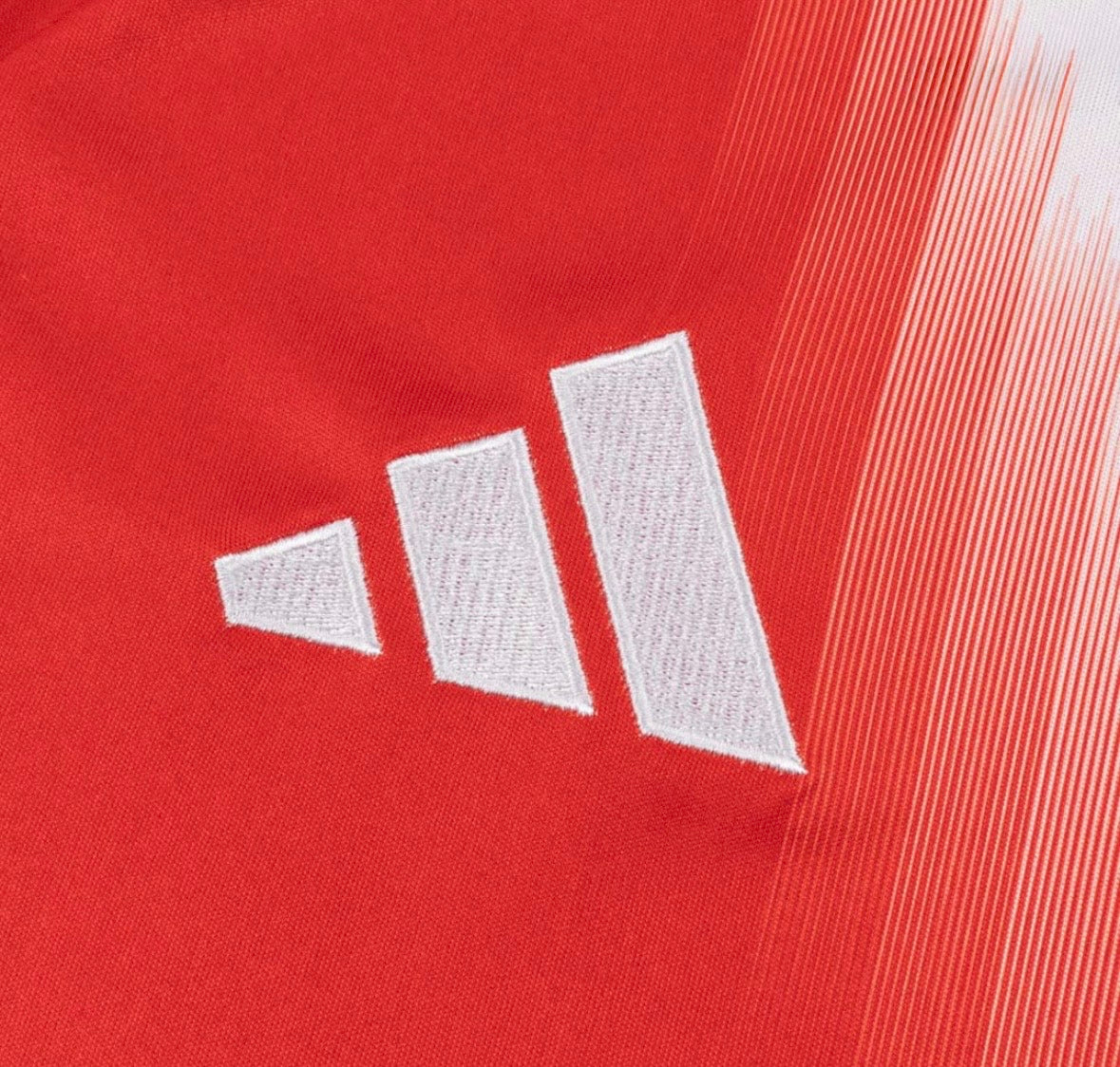FC Bayern Munich Home Jersey 2025/26