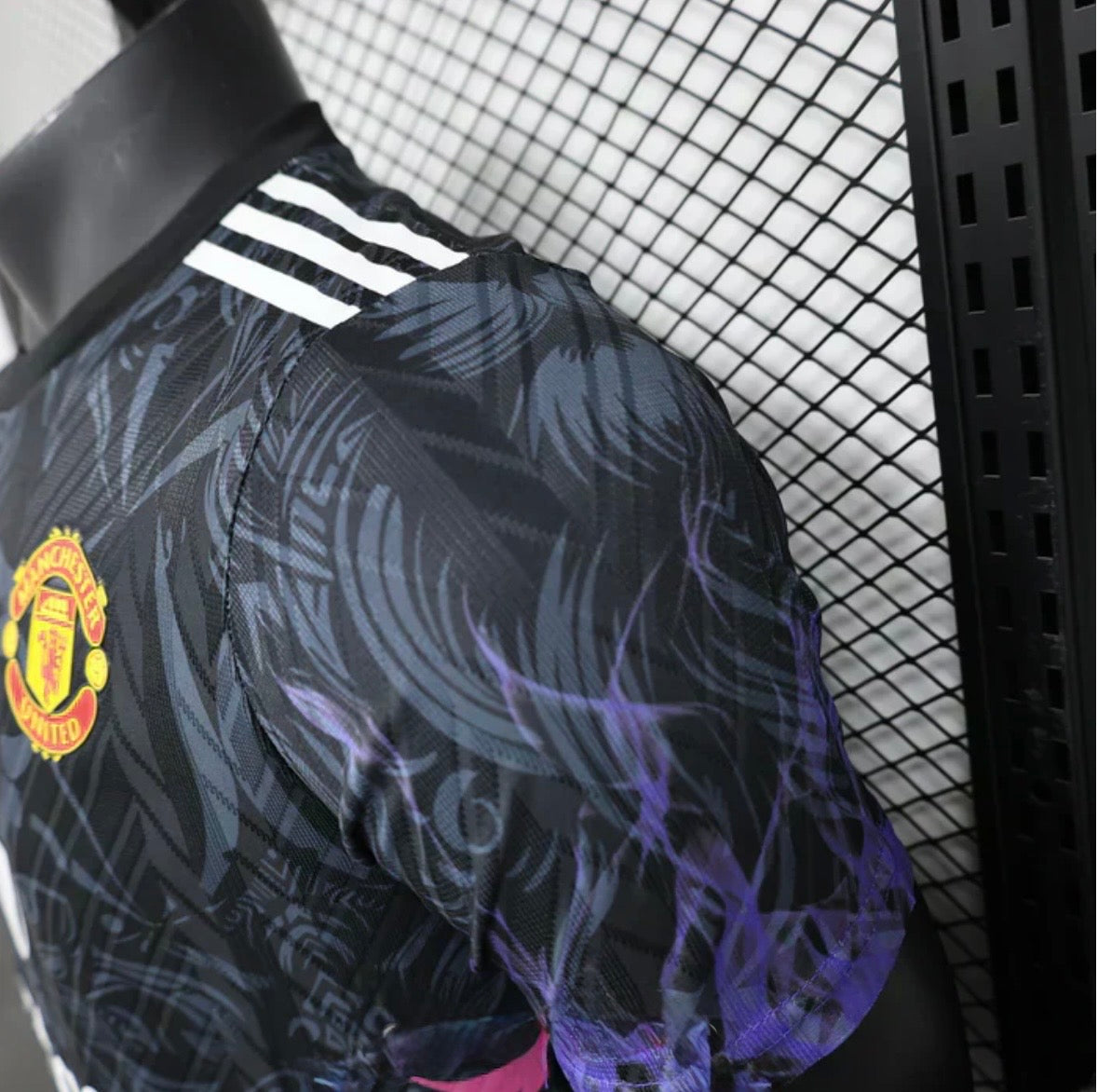 Manchester United FC x Lion Jersey 2024/25