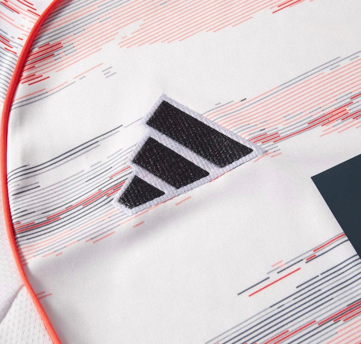 FC Bayern Munich Away Jersey 2025/26