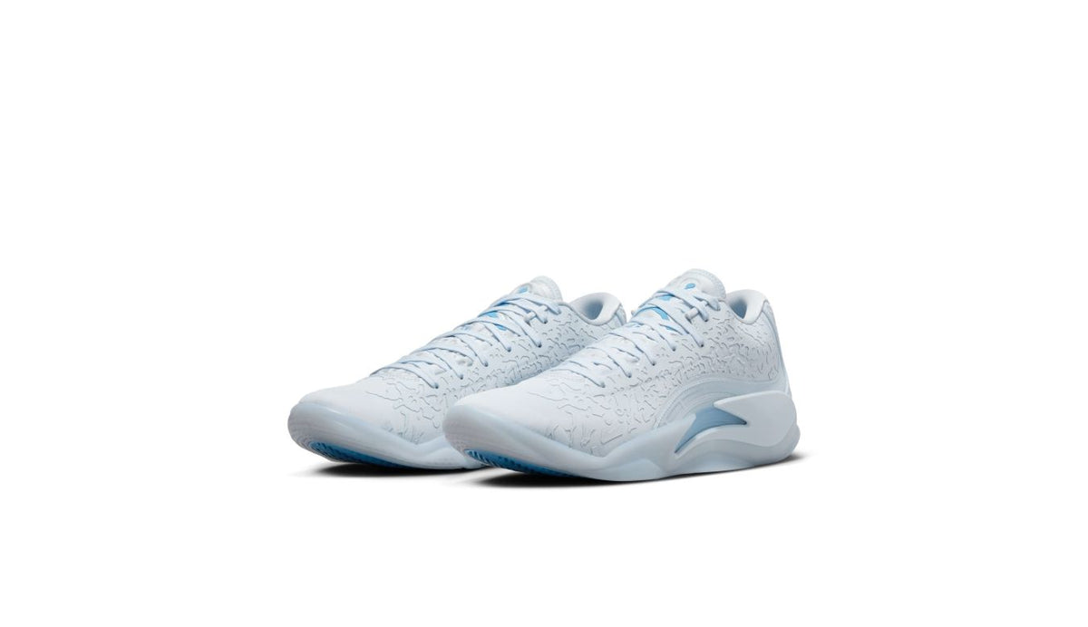Air Jordan Zion 3 "Half Blue"